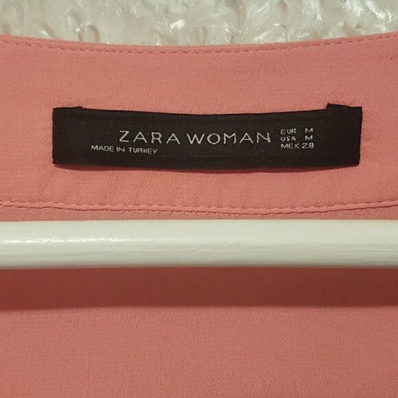 Pink V neck tunic - Picture 3 of 3